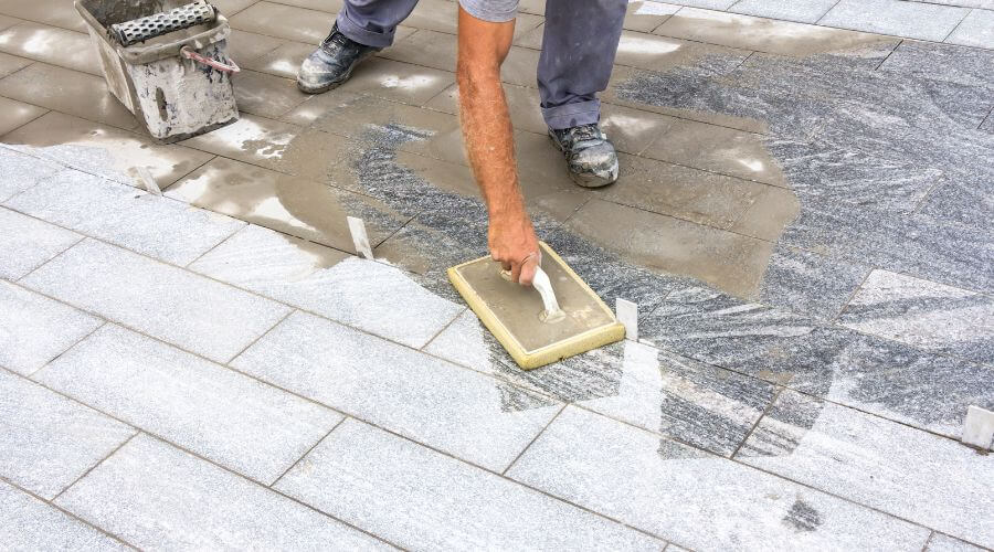 Professional gutter cleaning in Springfield, MN